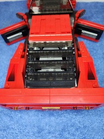 LEGO Creator Expert Ferrari F40 10248 &ndash; Complete Car &ndash; No Box No Manual *READ*