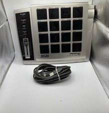 Akai Professional MPD16 USB/MIDI Pad Controller for Windows  Macintosh