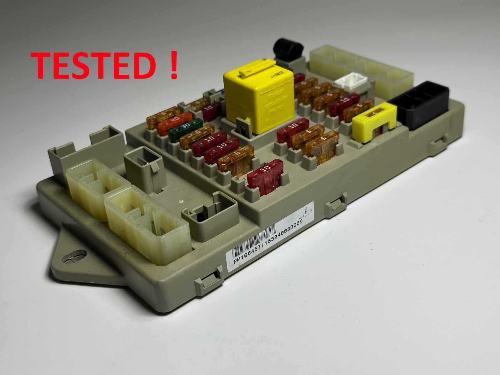 98-09 BENTLEY FUSE BOX BLOCK CARRIER HOLDER  FUSEBOARD SECONDARY PM106457PA OEM
