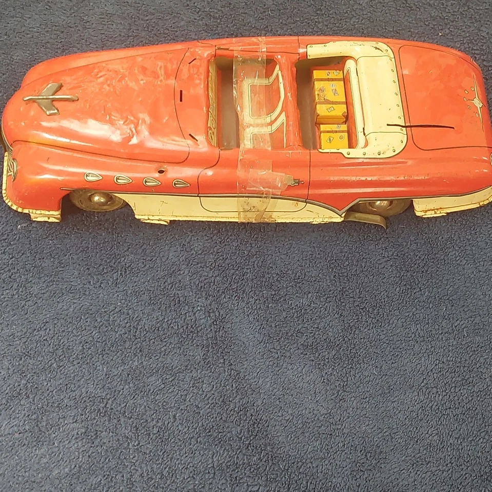 Joustra Chrysler voiture miniature métal rouge et crème capot « Super » bagages - Photo 1/4