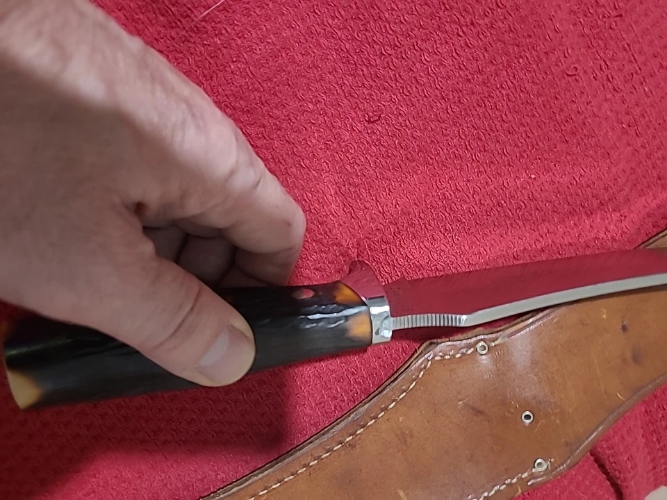 Cuchillo Bowie Camillus USA #1014. Espada Marca Hecha a Mano Foto 4 de 4