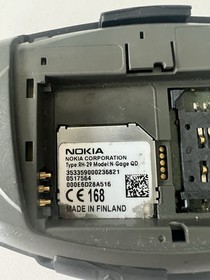 Nokia N-gage QD Game Multilingual Phone GSM 900/1800 2.1" Black & Grey USA READ