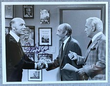Gavin MacLeod Signed Mary Tyler Moore Show 7x9 Press Photo - RARE, Ted Knight