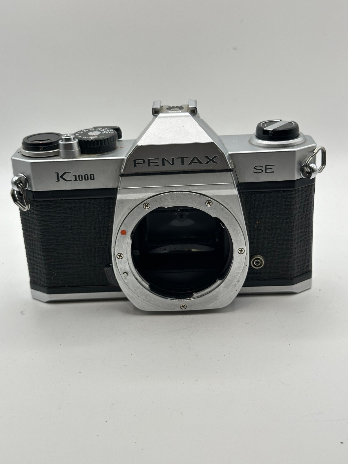 Pentax K1000 SE 35mm SLR Film Camera Black Silver Body Only Built-In Light Meter