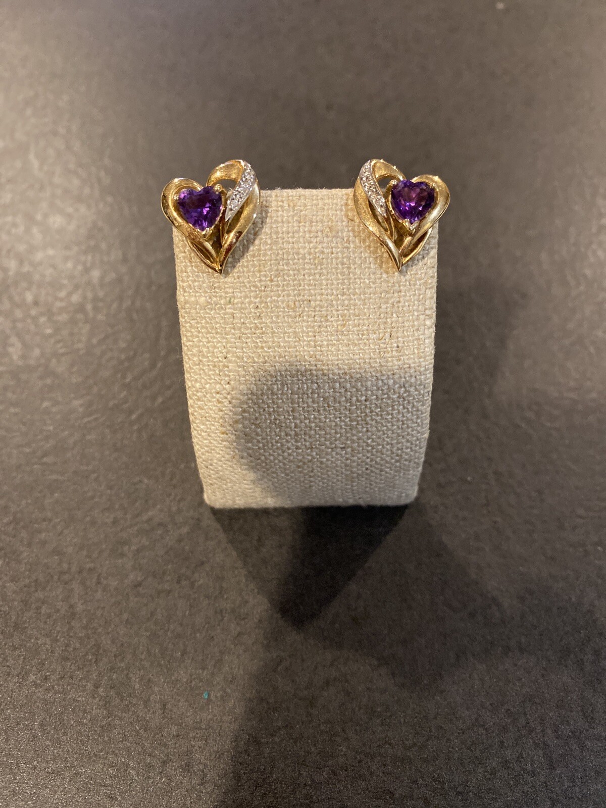 Beautiful 14k Gold Amethyst & Diamonds Heart Shap… - image 1