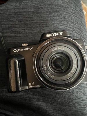 Sony CyberShot DSC-H10 8.1 MP Digital Still Camera Black NO CHARGER