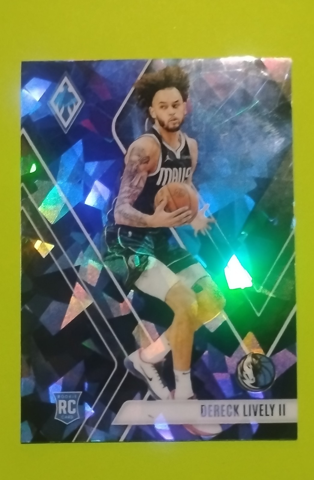 2023-24 Panini Phoenix - Rookies Dereck Lively #290 Blue Ice (RC)