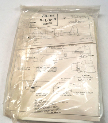 Rare ExecuForm Nostalgia On Wings VULTEE V-11/A-19 Series Model Airplne NEW C242