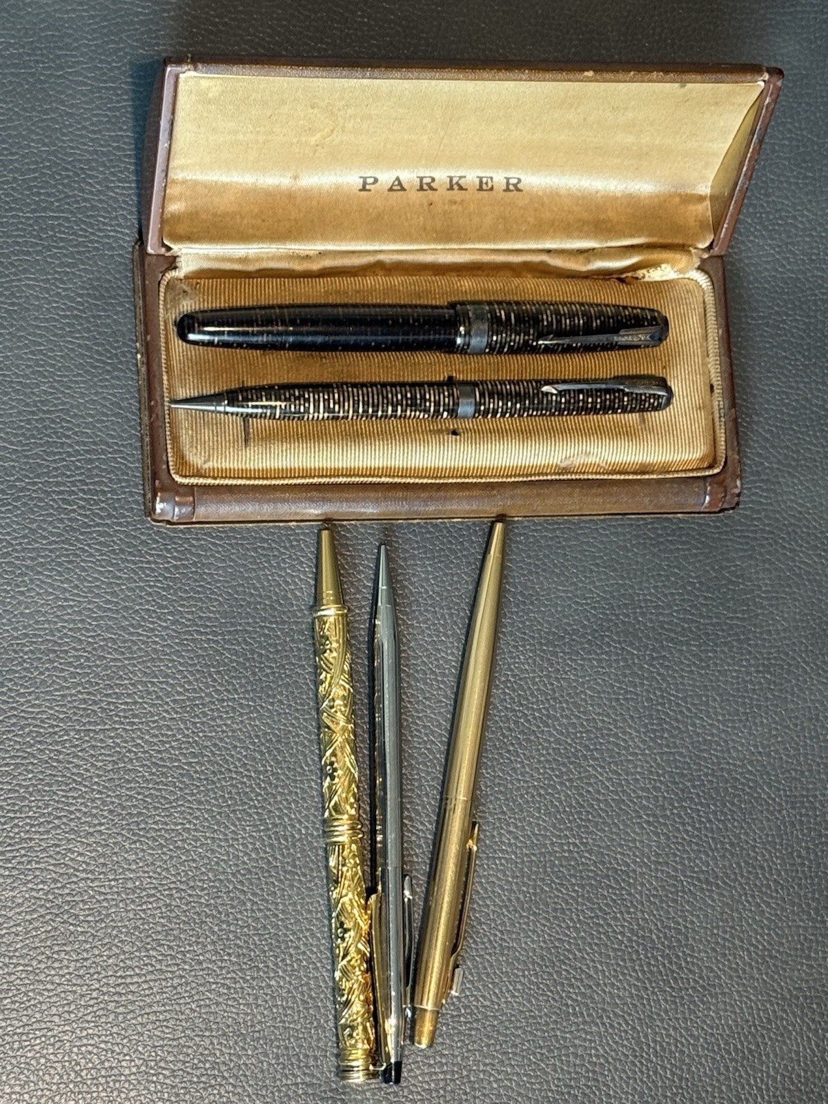 Vintage Parker Vacumatic Fountain Pen Pencil & 12k Gold Fill Parker Pen