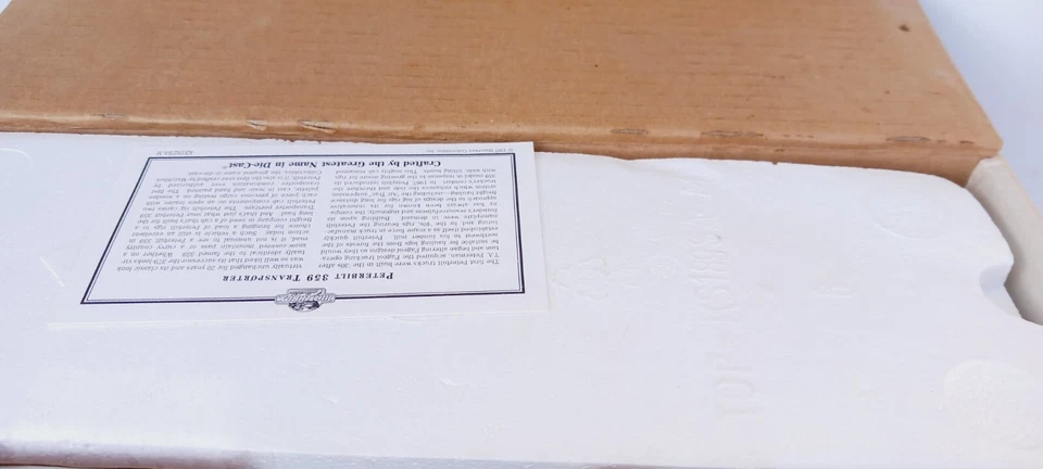 1/58 matchbox KS192/A Peterbilt 359 Pac Lease truck super kings mold - Image 4 of 4