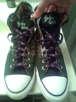 girls harley quinn converse