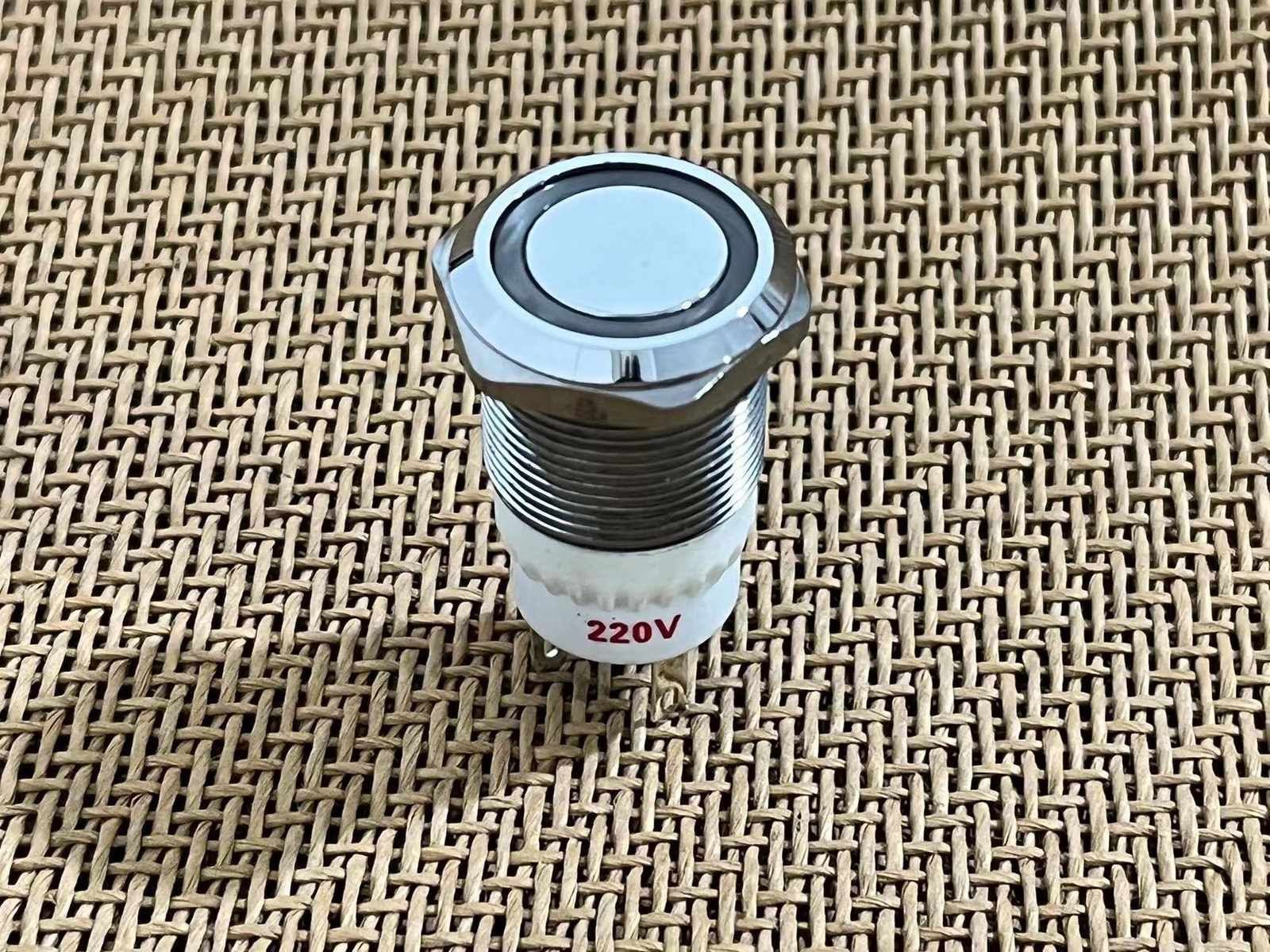 19mm 220V BLUE Led Circular Push Button Metal ON-OFF Lock Switch ...