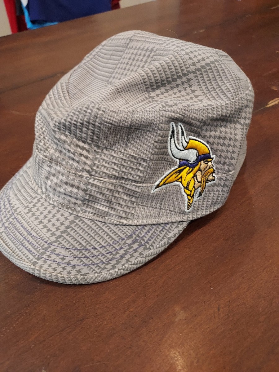 NFL - Minnesota Vikings Woman\'s Football Cap Minnesota Vikings Hat Cap Strap Back Womens One Size Pink  main image 2