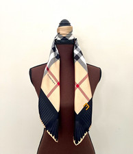 NWT Unisex Iconic Burberry Silk Scarf Beige House Check Black Border Wrap Cover