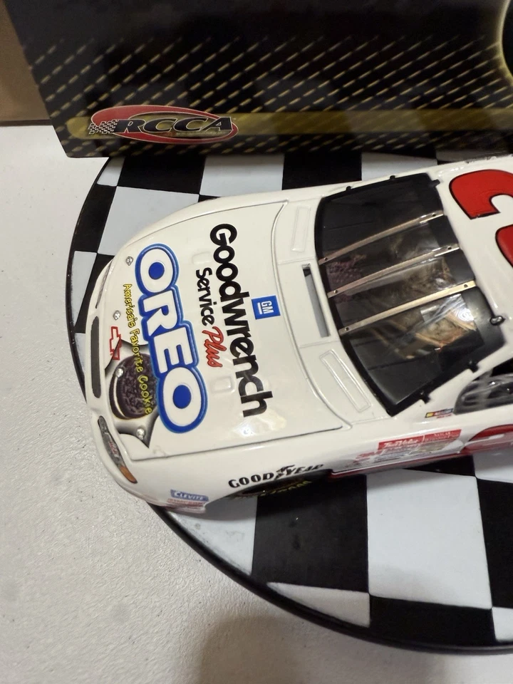 Kevin Harvick ELITE #29 GM GOODWRENCH OREO NOVATO AÑO 2001 1/24 Nascar Diecast Foto 2 de 4