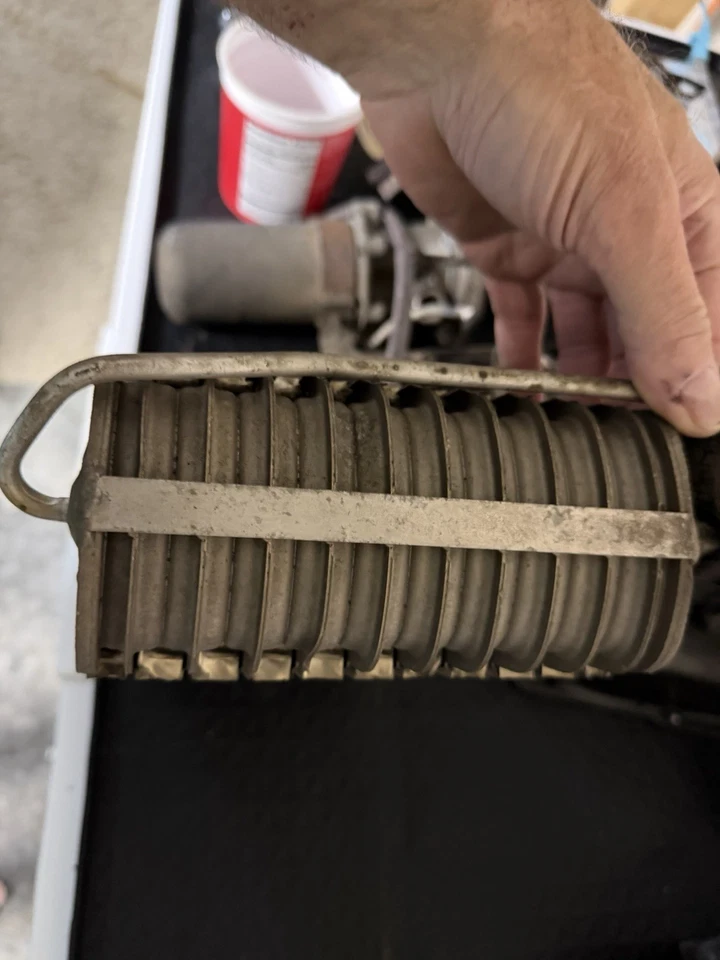 Evaporador aire acondicionado Chevrolet Corvette 1973-1977 C3. 77E Foto 2 de 4