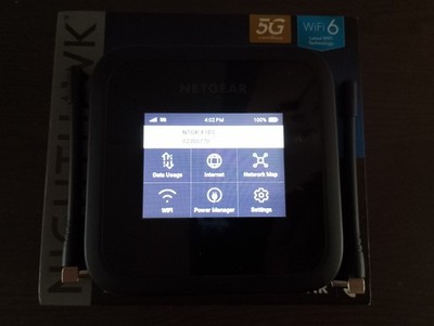 Netgear Nighthawk M6 Pro mit Antennen wie Neu