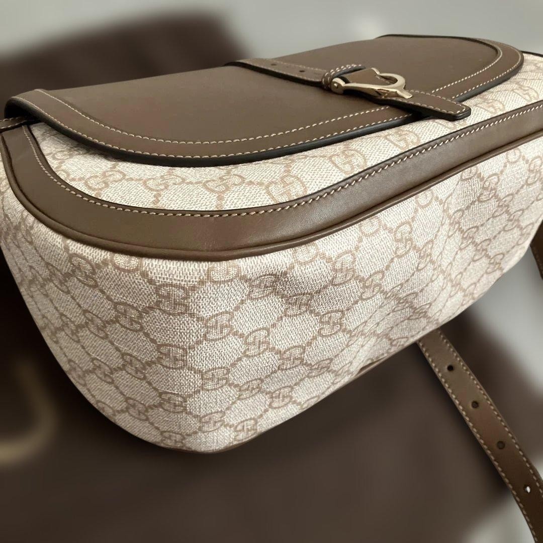 GUCCI Shoulder Bag — image 12