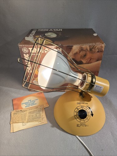 Vintage 1982 General Electric GE Deluxe Sunlamp Time-A-Tan Kit Model RSK6A Works
