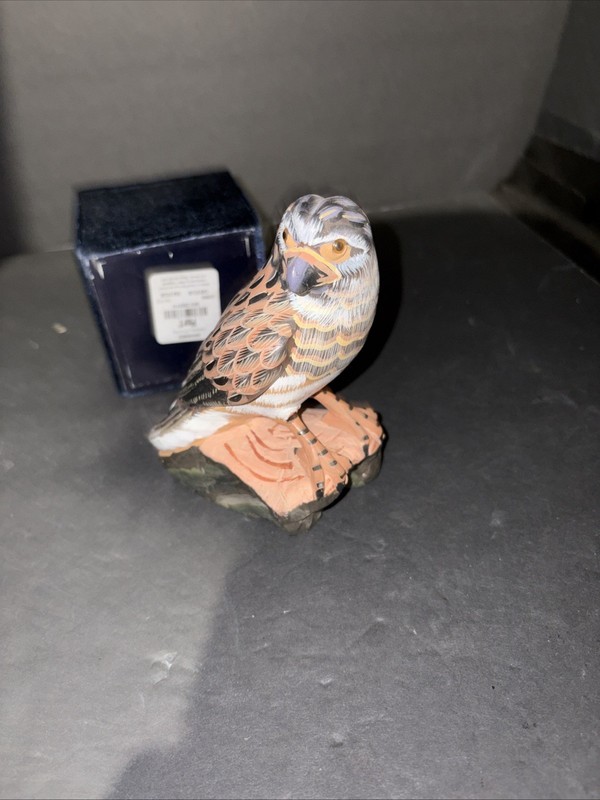 Carved Stone Handpainted Hawk Bird Made in the People's Tepublic of China 5.5"
