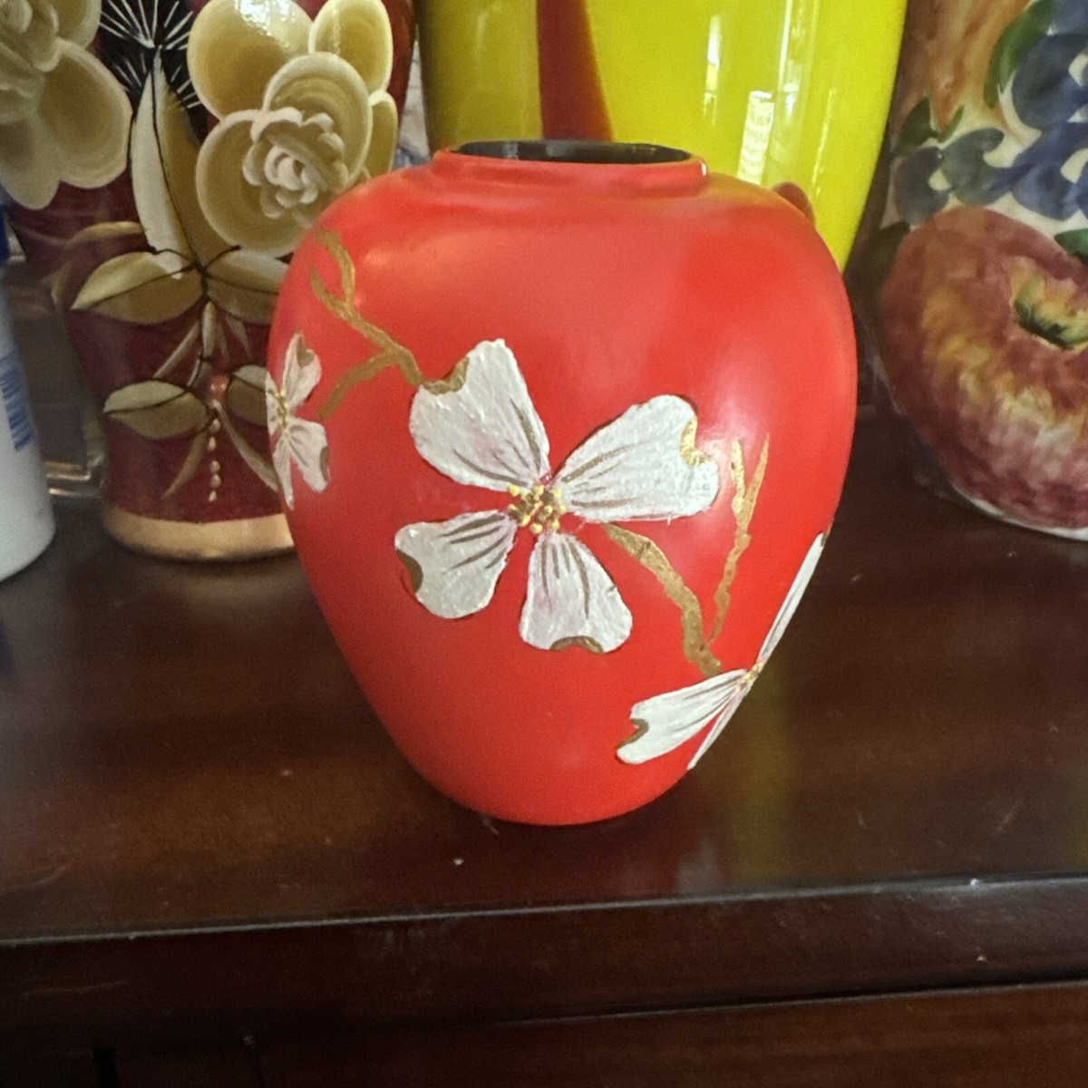 ●MID CENTURY MODERN DESIGN FLOWER VASE● Vintage Mid Century Modern Retro Hand Painted Red Floral 7” Vase