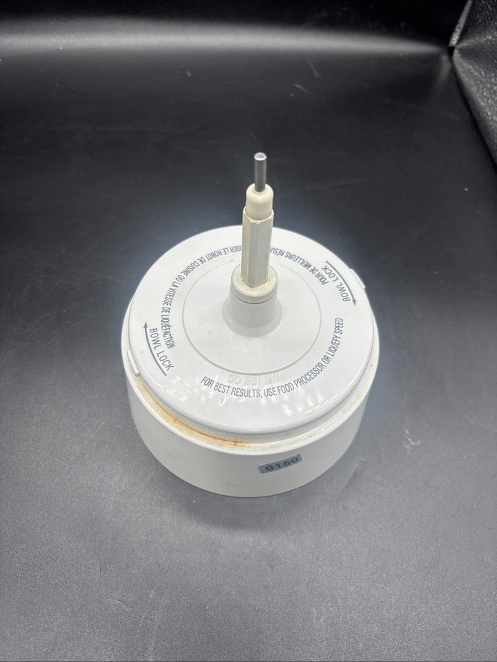 Cuisinart AFP-7 Food Processor Replacement Part GEAR SPINDLE BASE - Image 2 of 4