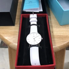 (NEEDS BATTERY) Welly Merck Women's Luxury Watch Pioneer Lyon White Leather 34mm