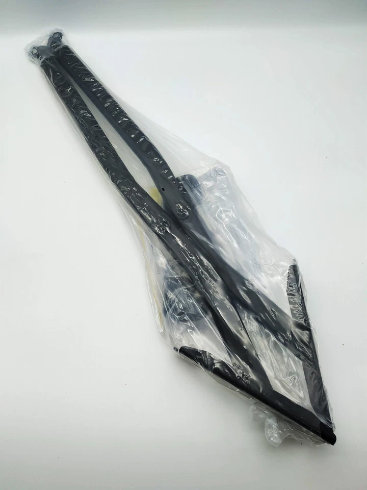 GIVI 1137fz Luggage Rack Kit for Monokey/Monolock Top Case Honda CB650f, CBr650f - Image 3 of 3