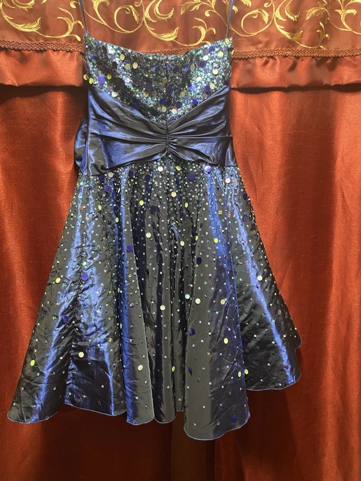 Jovani выпускное платье, серебро и синий блестки, темно-синий с поясом и бантом, размер 2 - Изображение 4 из 4