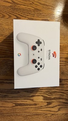 Google Stadia Premiere Edition Controller White w/ Chromecast Ultra & Cable