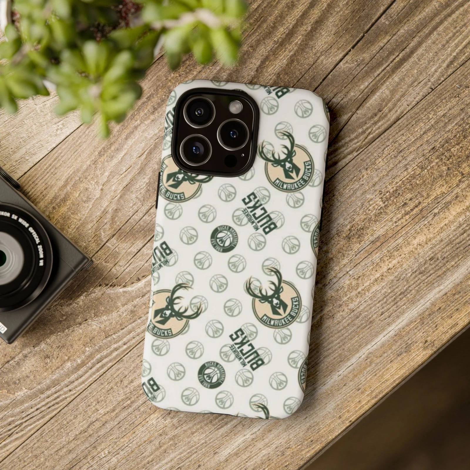 Milwaukeee Bucks iPhone Cases