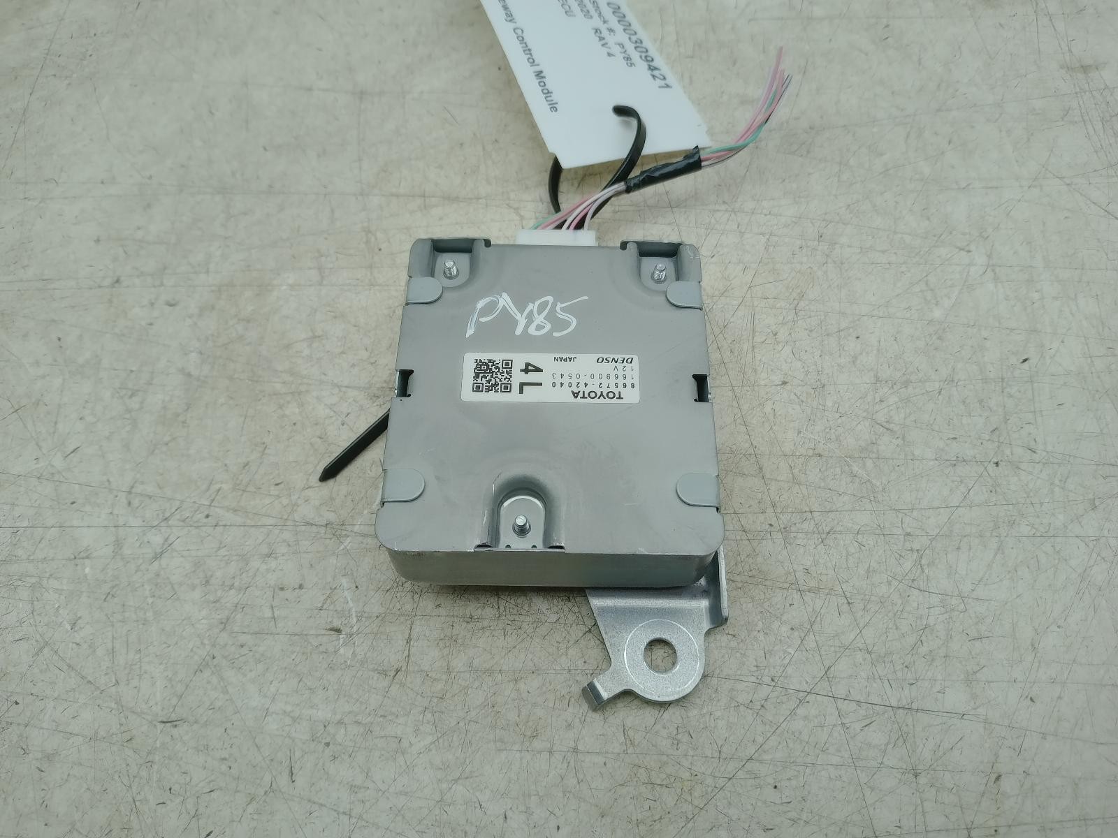TOYOTA RAV 4 GATEWAY CONTROL MODULE ECU 8657242040 MK5 2019 - 2025