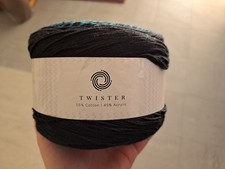 Hobbii Twister Shade Galaxy 04, 250g, 1093yds