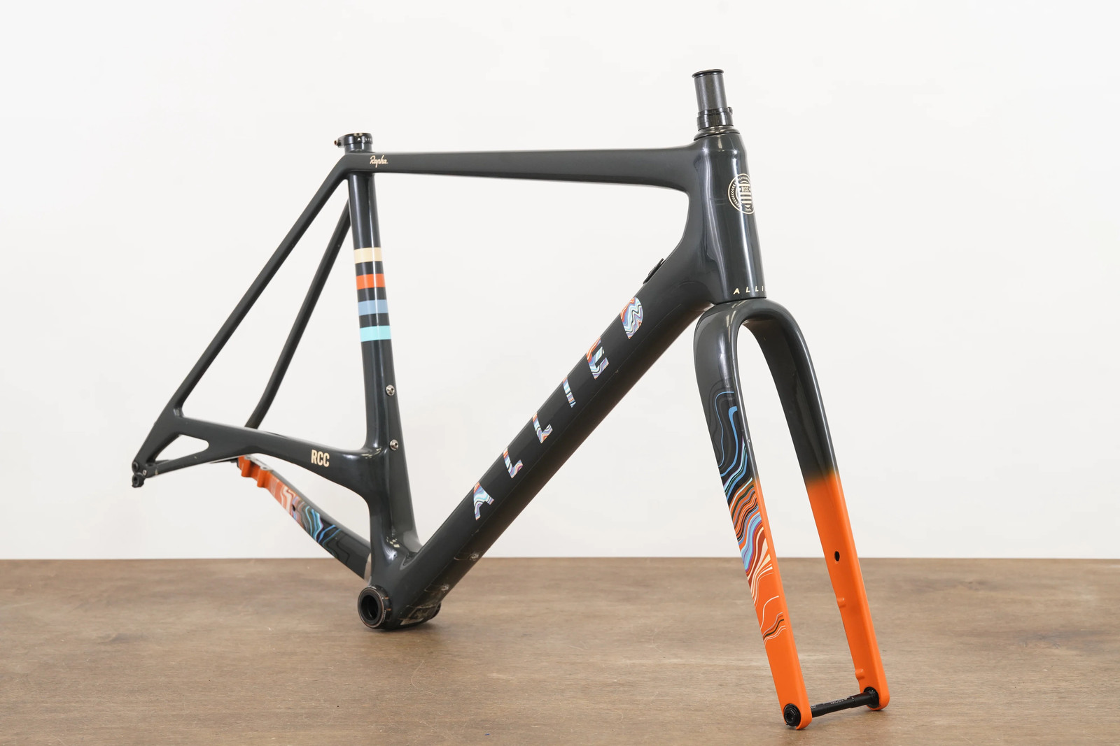 2020 M (Medium) Allied Able Rapha Edition 1x Carbon Disc Brake Gravel Frameset