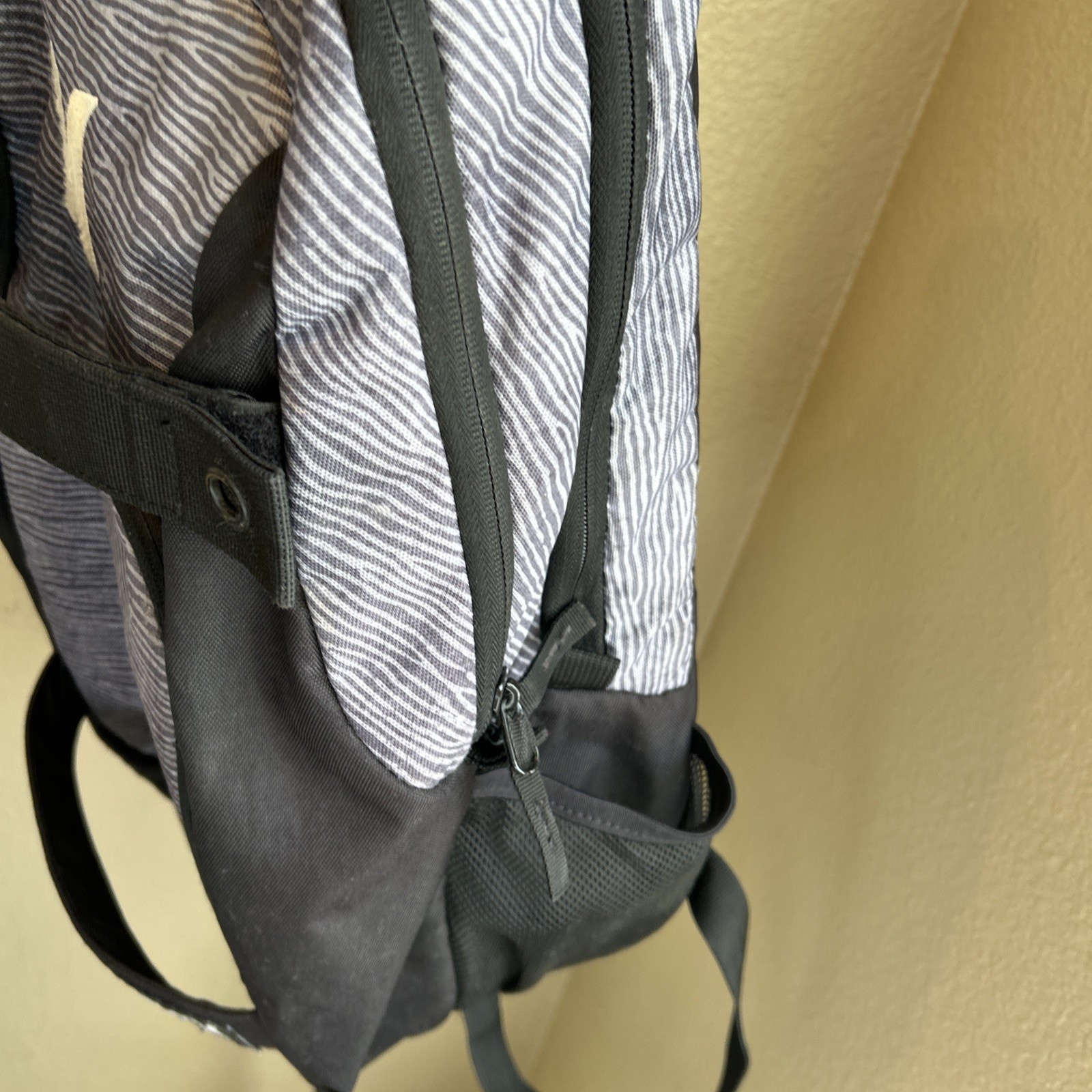 Hurley Backpack - image 5
