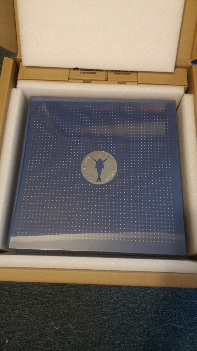 MICHAEL JACKSON'S THIS IS IT 10TH ANNIVERSARY BOX SET ULTRA RARE