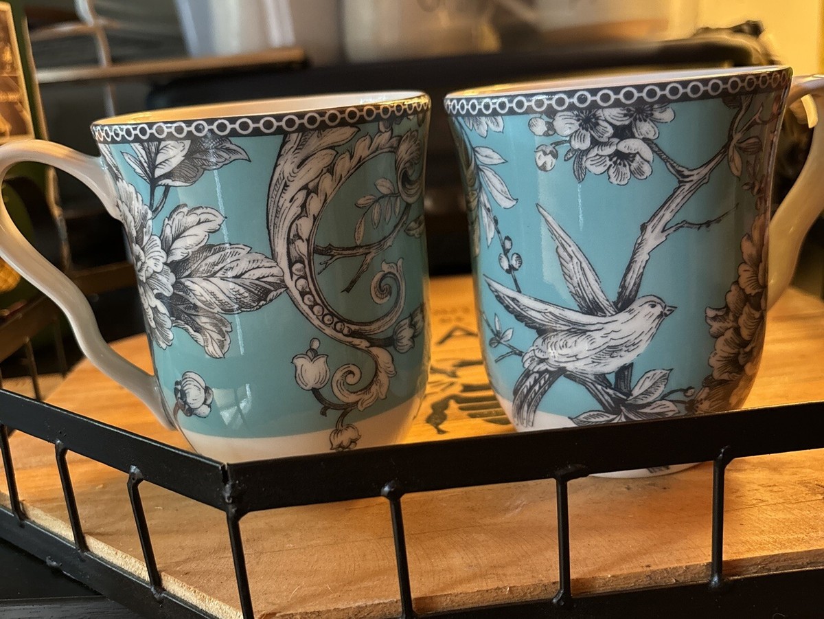Set Of Adelaide Turquoise 222 Fifth Porcelain blue and white mugs