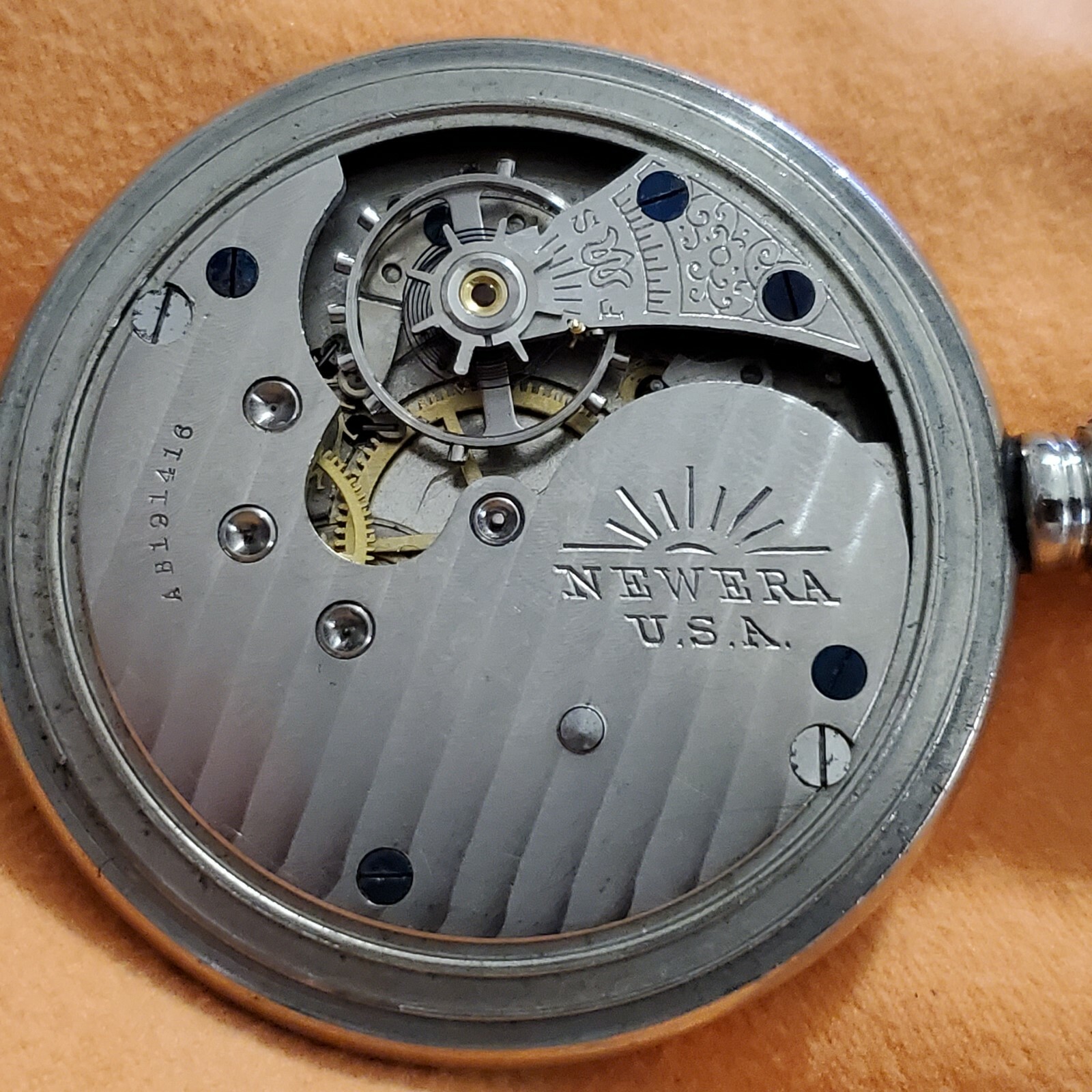 New York Standard Grade New Era 61 Pocket Watch image 1