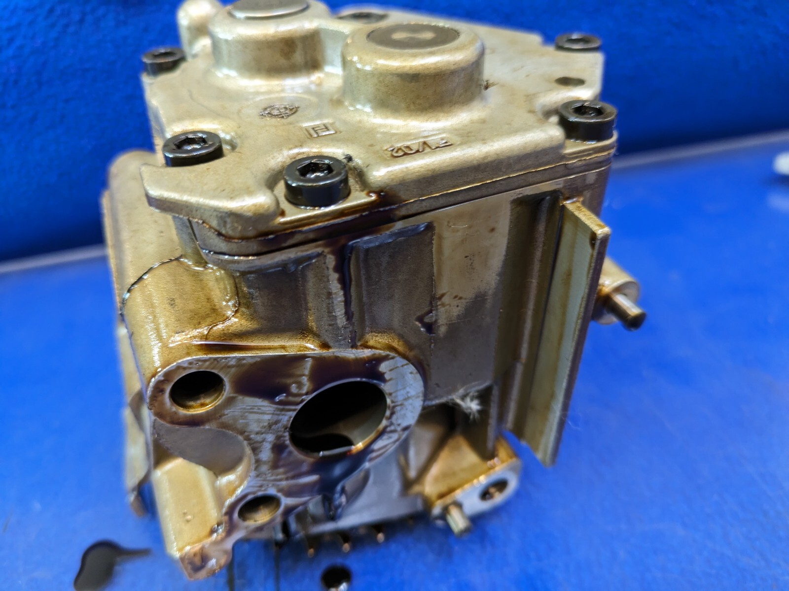oem oil pump Bentley Continental 6.0 w12 07D115105K