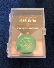 Commemorative 1955 Duncan Wood Yo-Yo Green w/ Plastic Case  Trick Book NICE 