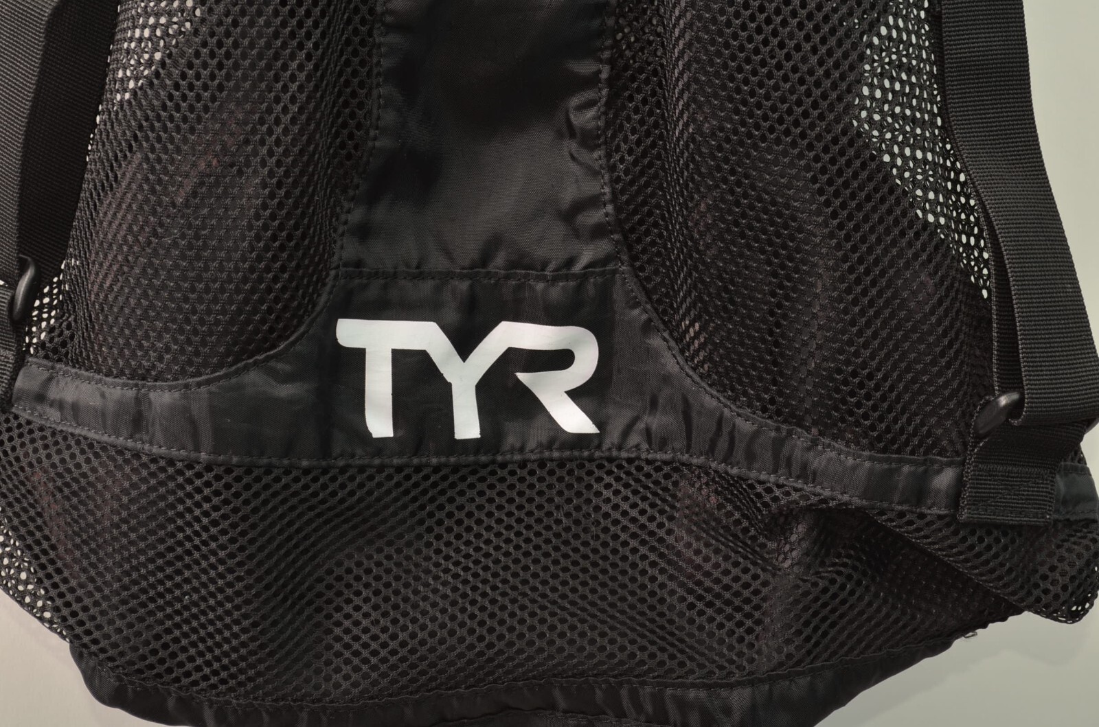 TYR Backpack Mesh Black Bag