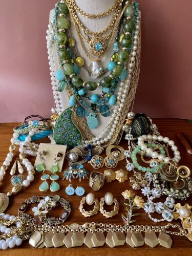 Vintage 90’s jewelry lot, runway! Green, Turquoise & Gold super cute! chunky - Afbeelding 1 van 8