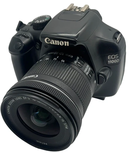 Canon EOS 1100D Spiegelreflexkamera mit Objektiv Canon EF-S 18-55mm F/4.5-5.6 IS
