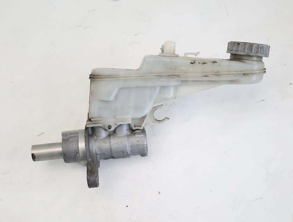 Cilindro de freno principal Suzuki SX4 EY GY 0204Y24115 BOSCH 1.9 88 KW 120 CV ABS diésel Foto 3 de 4