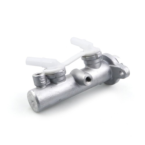 New Brake Master Cylinder Fit Nissan Caravan Urvan Homy Escapade Shuttle E24 RHD - Picture 3 of 6