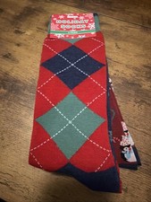 Merry Christmas 3 Pairs Holiday Socks Size 8-13 Xmas Wreath, Coffee, Penguins