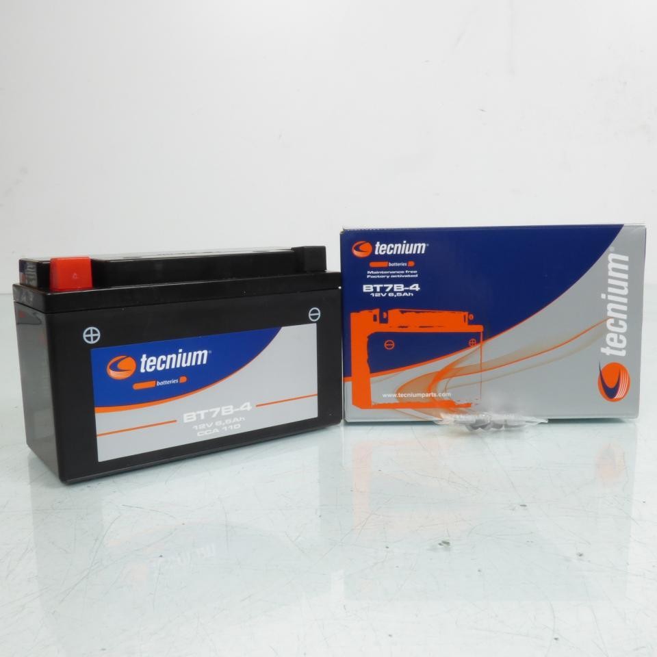 Batterie YT7B-4 Tecnium pour des trajets urbains sereins en Zuma 125