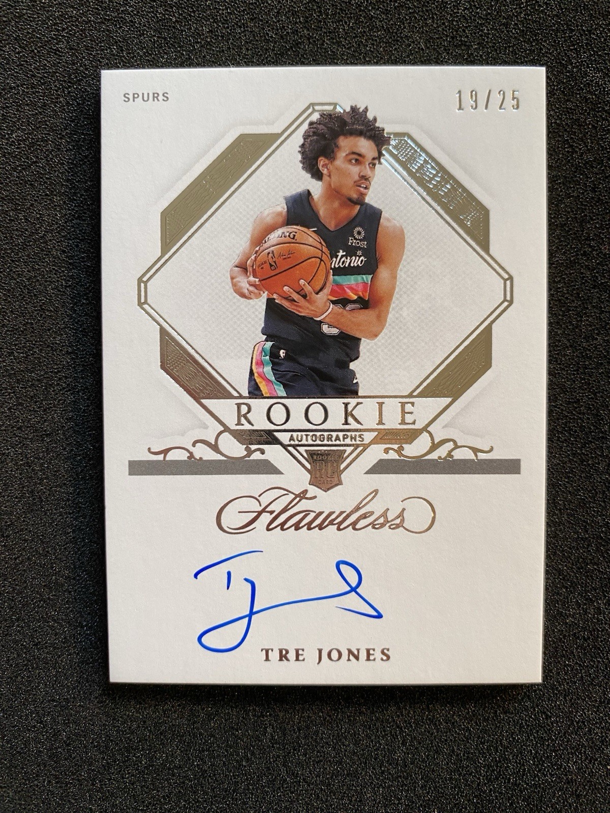 2020-21 Flawless Rookie Autographs Tre Jones /25 #FRA-TRE