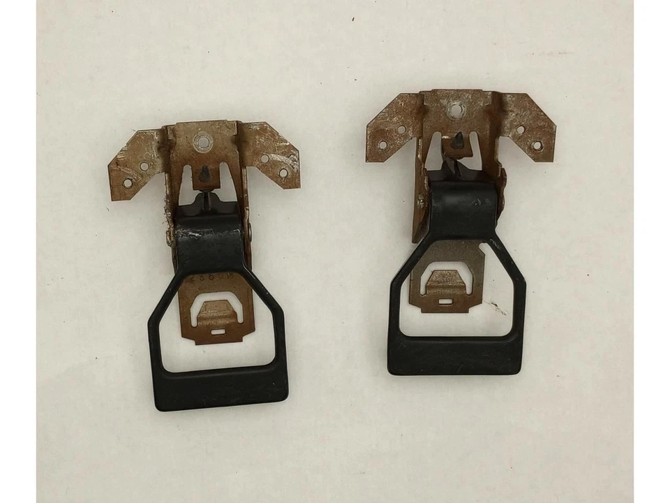 Par de manijas de puerta interiores delanteras izquierda y derecha Pontiac Firebird negras 1982-1992 Foto 2 de 4