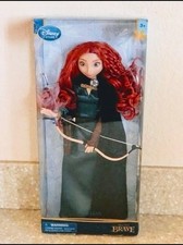 NUEVO Disney Store 2012 Exclusivo Clásico 11" Brave Princesa Mérida Muñeca Arco Flecha